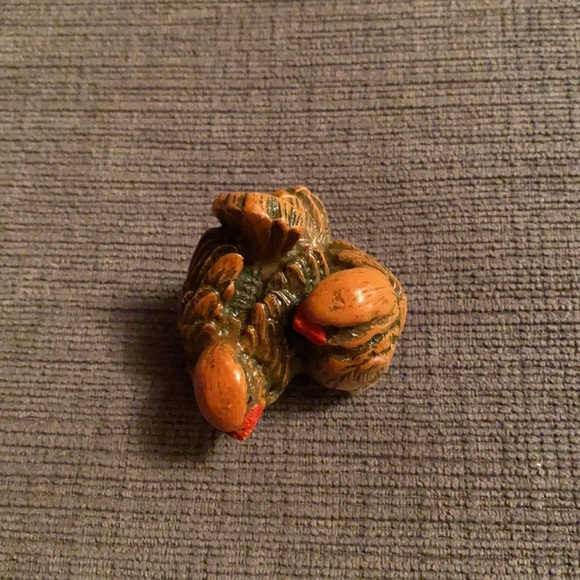 Nuzzling Cardinals Resin Mini Figurine Made in Taiwan TT-71 - Picture 5 of 9